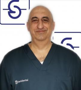 Dr. Alberto Franco
